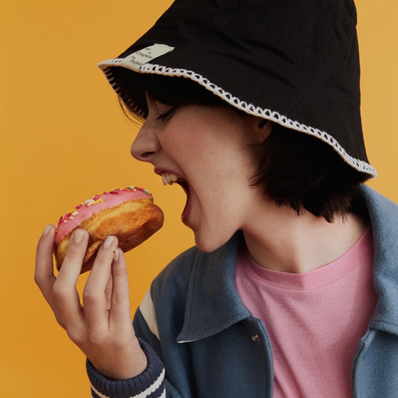 ALLINCOMPLETE Z Stitch Windmill Bucket Hat (4 Colors)