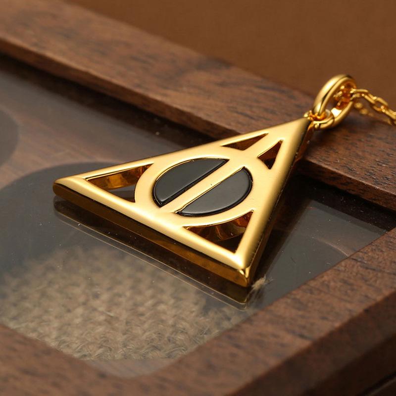 Harry Potter Deathly Hallows Necklace: 18K Gold-Plated Copper with Black Onyx Pendant - Film & TV Inspired Gift.