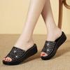 Mom slippers women summer wear fashionable elderly cool slippers women thick bottom soft bottom non-slip middle-aged middle-heeled rhinestone pre