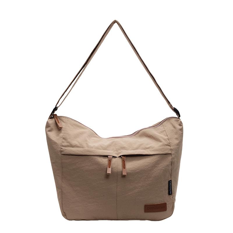 Literary and Versatile Sports Messenger Bag, Casual Shoulder Bag, Large Capacity, Lightweight and Simple Student Backpack