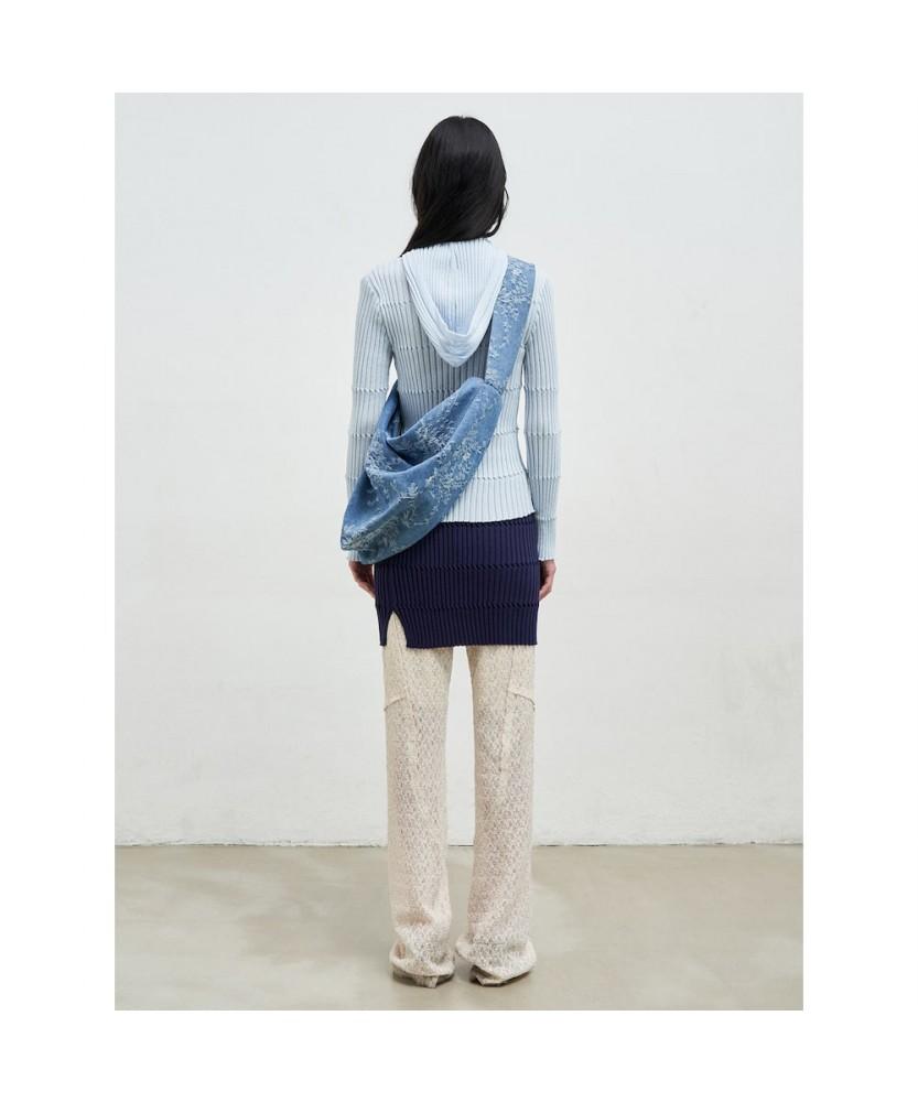 Anggae Flower Jacquard Denim Triangle Bag Blue