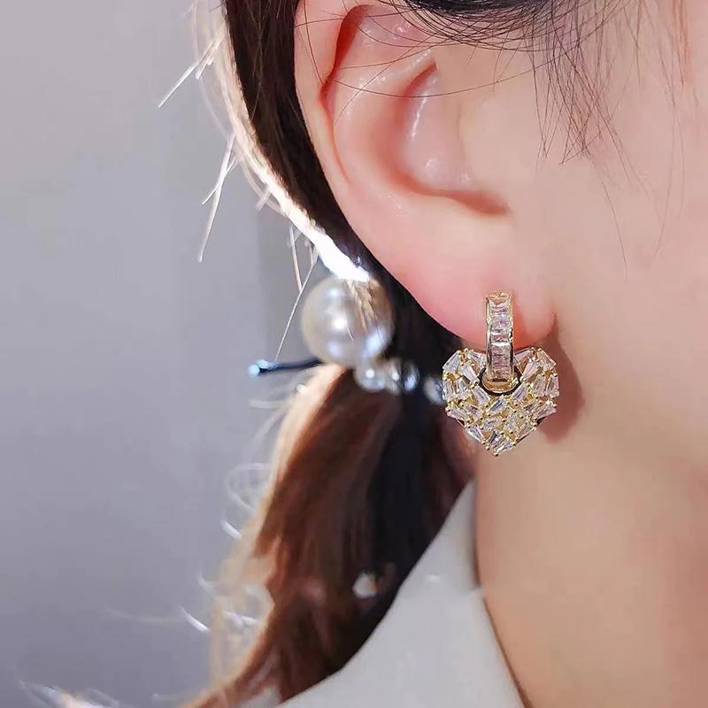 

Huitan Dazzling Heart Drop Earrings for Women Modern Fashion Female Love Earrings Full with Geometric CZ Gift New Trendy Zircon