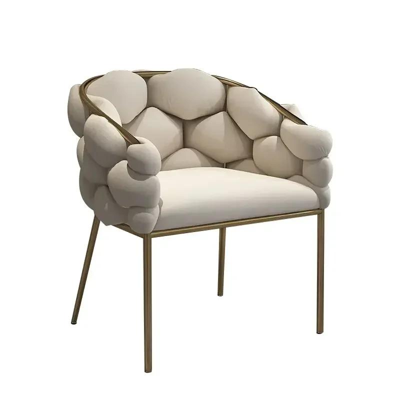 Metal Vanity Chair Sturdy Dining Seat Comfortable Backrest Princess Chair Soft Manicure Chair Suitable for Beauty Salon Bedroom