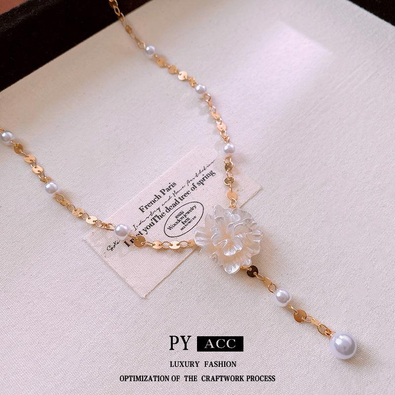 

Vintage Pearl Tassel Clavicle Necklace - Women s High-End Fashion Design