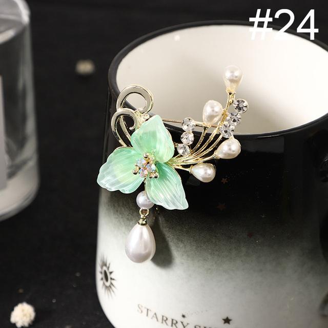 

Броши в виде ракушек и жемчужных цветов для женщин, элегантная хрустальная брошь, булавка, свадебные украшения, высокое качество, корсаж, ювелирные аксессуары