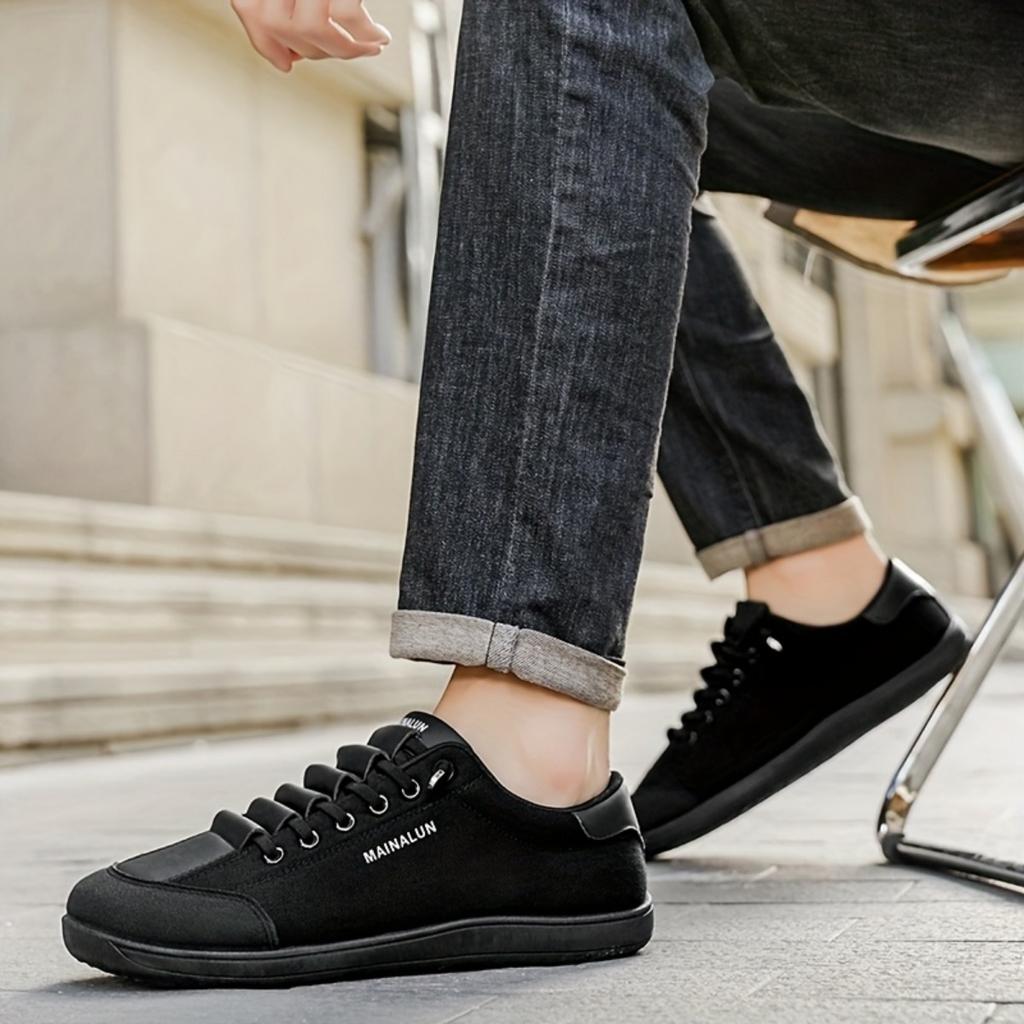 Men's Wide Version Sports Shoes with Barefoot and Soothing Sole Design, Big Toe Shoes, Lightweight and Versatile for All Seasons, College Daily Use