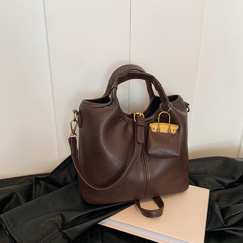 Designová móda Malá crossbody kabelka přes rameno z PU kůže pro ženy Zimní Nové Tend Jednoduché kabelky do podpaží