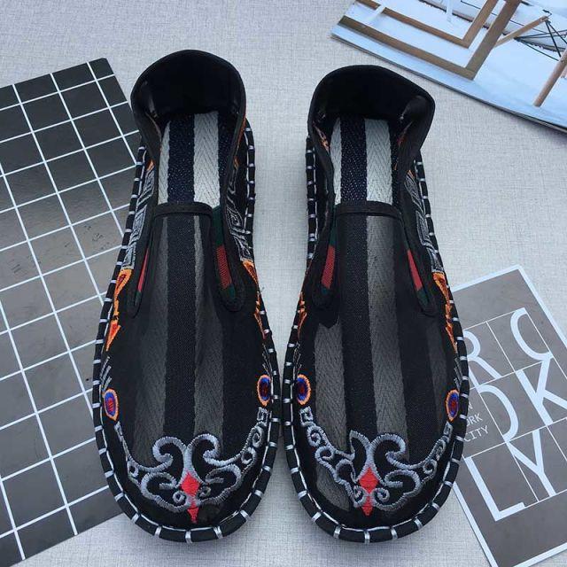 Oude Peking Stoffen Schoenen Holle Netstof Schoenen Airconditioning Schoenen Luie Man Handgeborduurd Mondmasker Gaas Sandalen