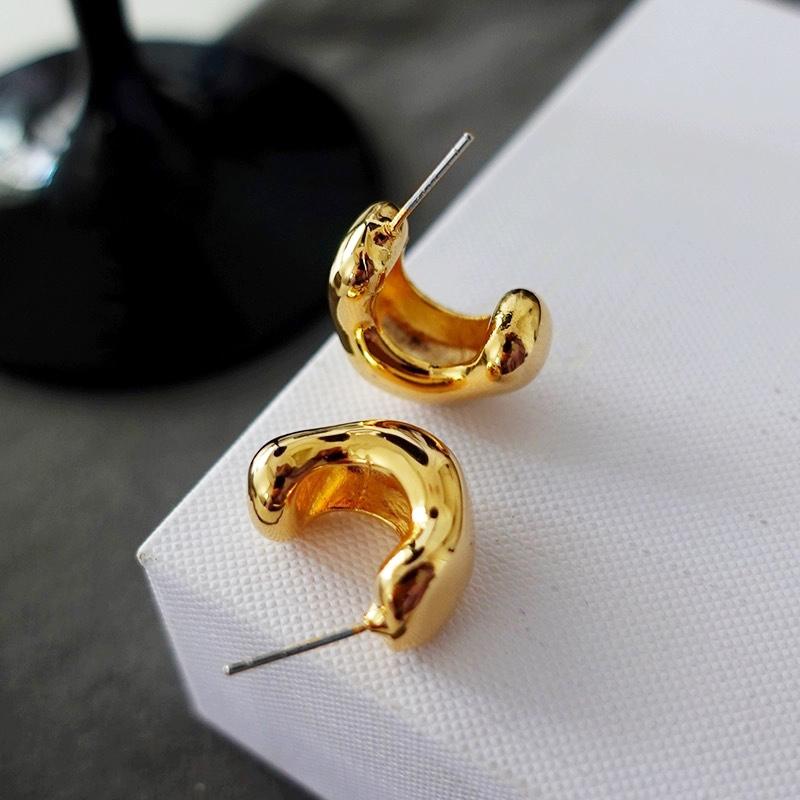 Irregular C-shaped Geometry Golden Stud Earrings for Women Girl Korean Love Aesthetic Daily Life Minimalist Jewelry
