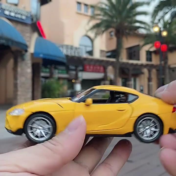 

6-дюймовый металлический автомобиль Toyota GR Supra, имитация суперкара, изысканный литой под давлением игрушечный автомобиль 1:32 модели коллекции сплавов, подарки для детей
