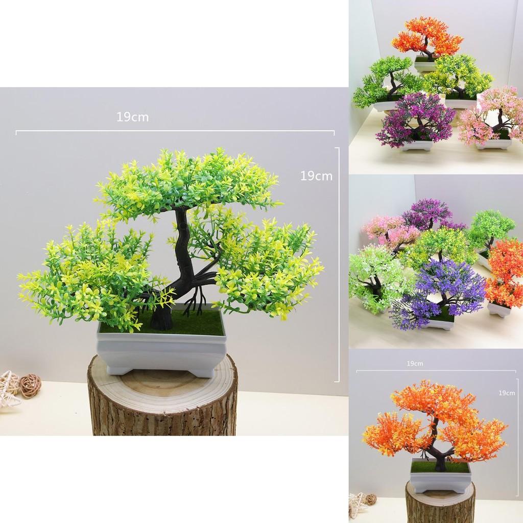 Plastic Bonsai Decorative Plant For Indoor Space With Lifelike Design