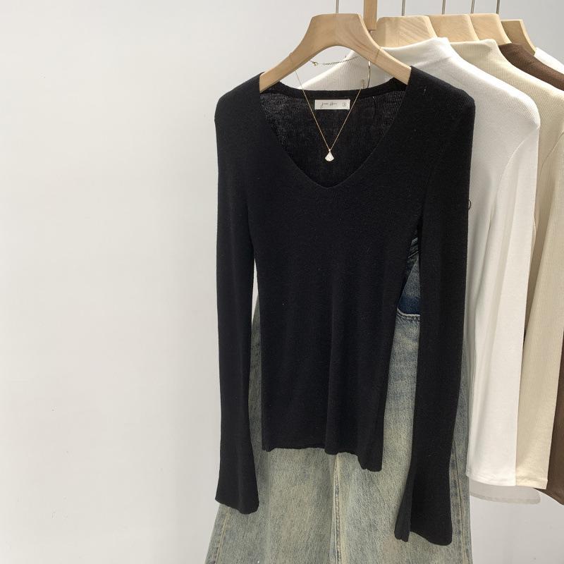 Women's Autumn 2025 Slimming Korean V-neck Knit Top