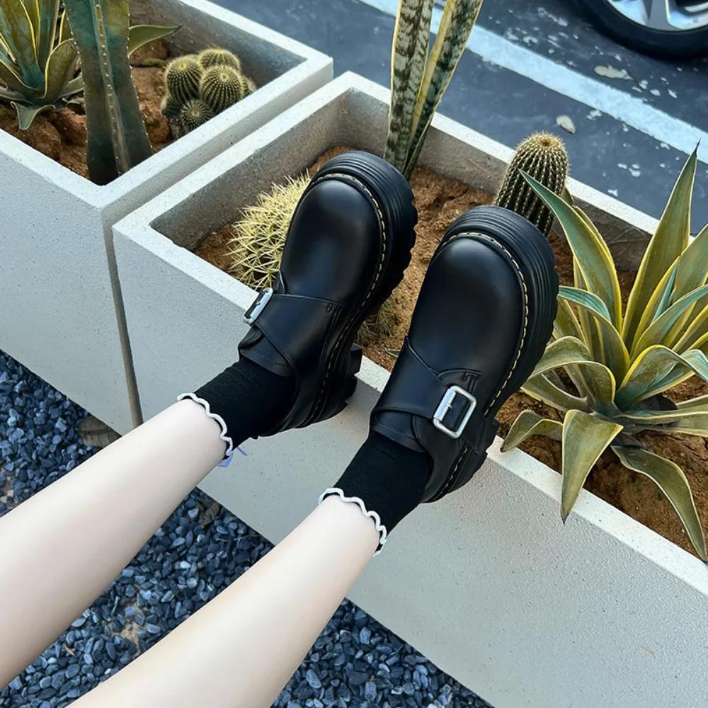 Buckle Platform Loafers Women's Shoes New Versatile British Style Small Leather Shoes Women Metal Belt Fastener Platform Shoes