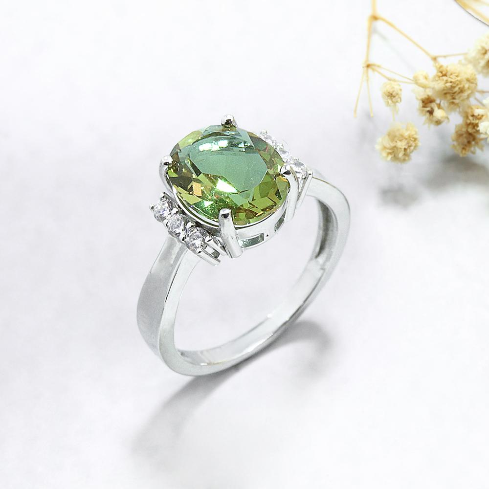 Simple design 925 Sterling silver ring synthetic color change zultanite oval 9*11 elegant fashion birthday gift for women