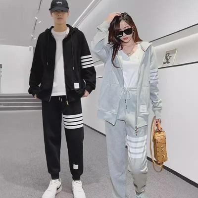 Ανδρικά ρούχα και αξεσουάρ – Αθλητικές φόρμες σετ