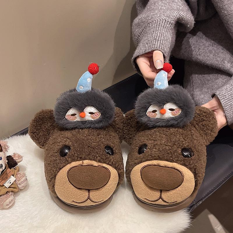 

Хлопковые тапочки с мишкой женские осень-зима 2025 новинка домашние комнатные плюшевые мультяшные на толстой подошве ощущение наступания на говно теплые хлопковые мопы 41 коричневый
