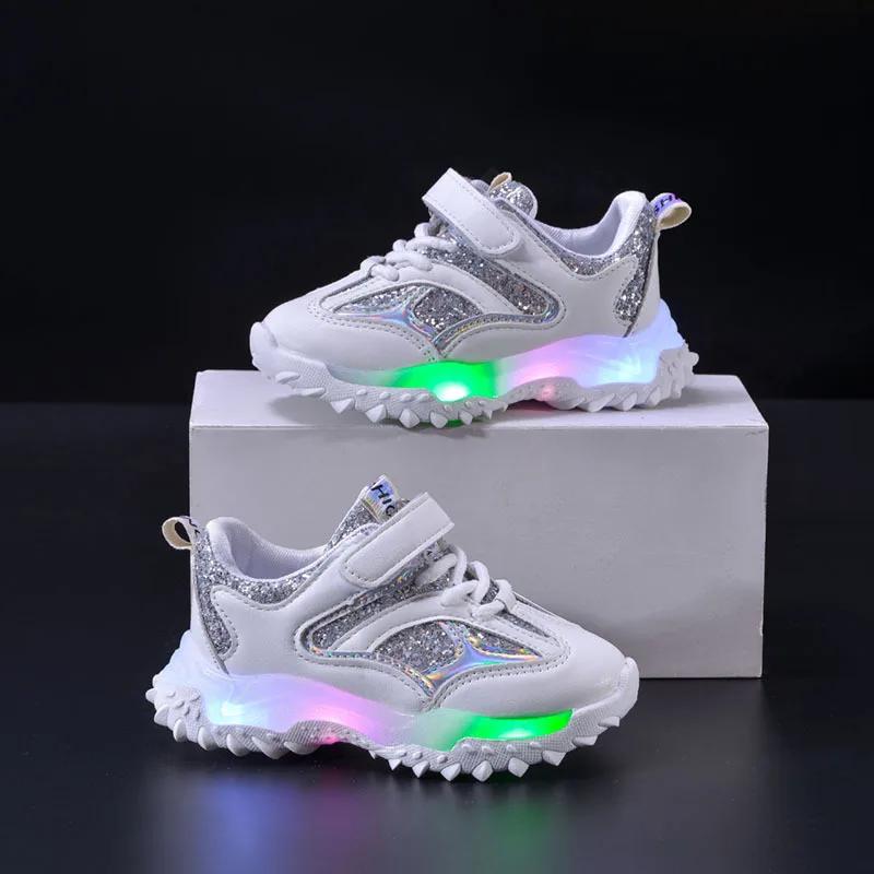 New Girl Sneakers Fashion Comfort Child Shoes Anti Slip Soft LED Lights Boy Shoes Trendy Spring Girl Shoe Simple Casual Shoe