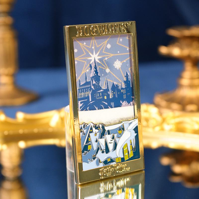 Harry Potter Schloss Leuchtender Treibsand 3D Kühlschrankmagnet - Kreatives Retro-Geschenk