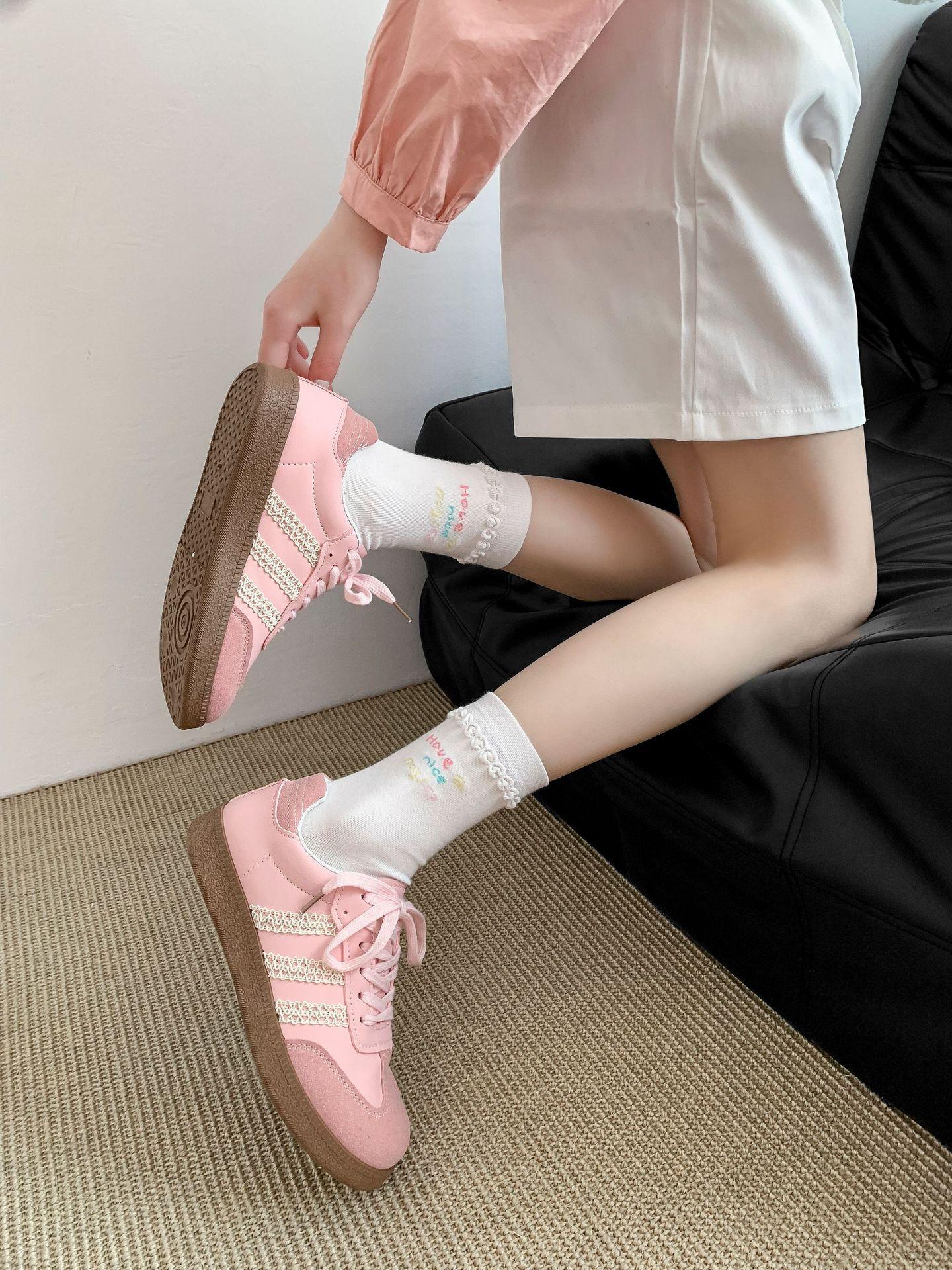 

New Lace Mid-Leg Socks Are Breathable And Sweat-Absorbing, Fresh And Simple Candy-Colored Puppy Trendy Socks One size fits all