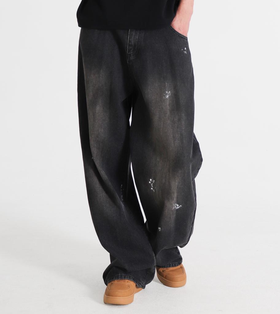 Beoteunseoul Drop Painting Curved Wide Denim Pants [Black Denim]