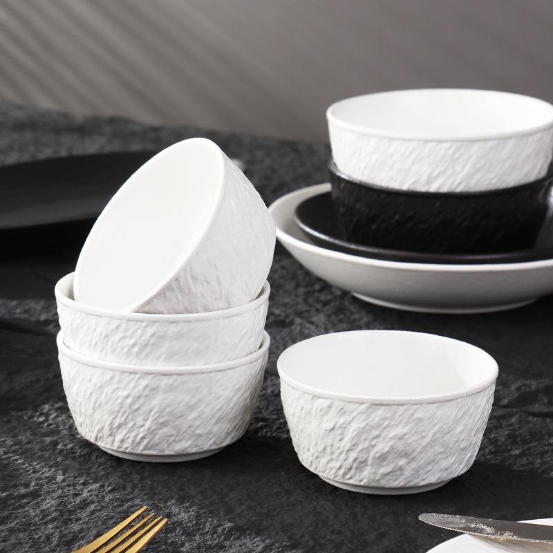 Nordic Style Large Ceramic Bowl: Round Underglaze Design, Thickened for Heat Resistance, Perfect for Soup, Salad, or Noodles.