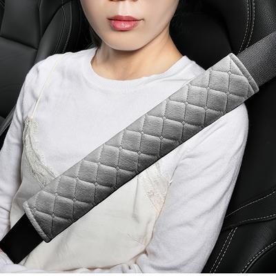 Comfortable and Adjustable Seat Belt Covers In Soft Velvet Fabric - Perfect for Car, Truck, SUV, Backpacks