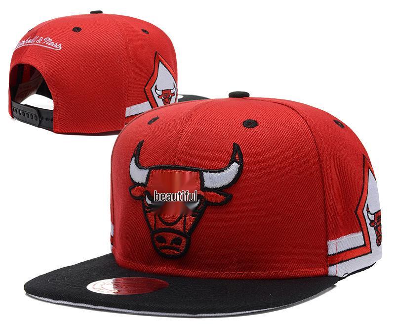 Chicago Bulls Cross Bull Embroidered Duckbill Cap, Unisex Korean Style Baseball Hat