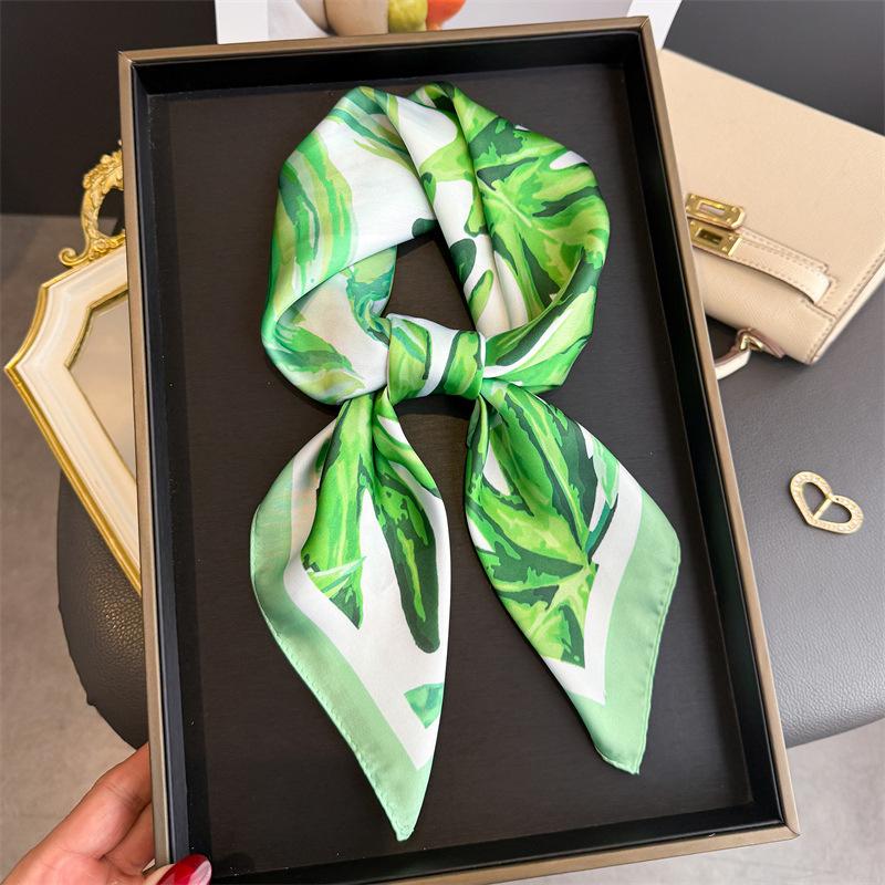 Holiday Casual Printing Simulation Silk Scarf Square Scarf High-end Shawl Sunscreen Neck Small Square Scarf Headscarf Female