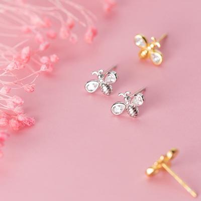 Cute Little Bee Stud Earrings Female Niche Design Temperament Student Earrings Trendy Simple Zircon Earrings