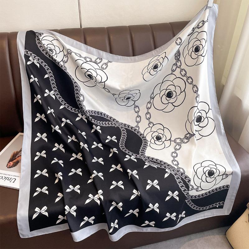 Korean Fashion Vintage Elegant Camellia Printed Square Scarf For Women