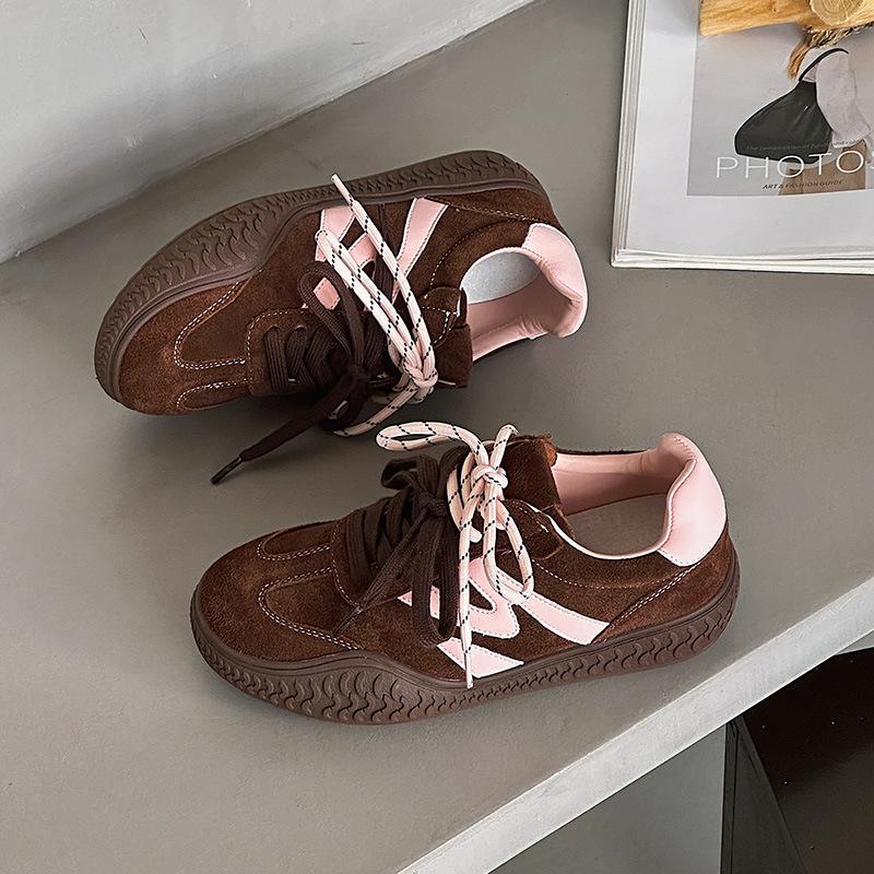 

Versatile breathable inner heightening women s shoes autumn and winter new leather platform casual shoes 35