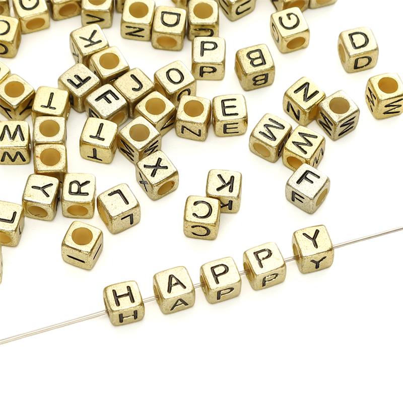 50 pz 6mm Cubo Quadrato Acrilico Fai da Te Perline Lettere Alfabeto A-Z Lettere Inglesi Per Braccialetto Collana Gioielli