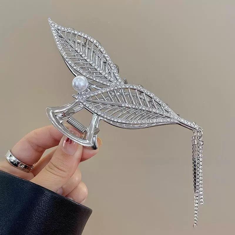 Alloy Womens Back-of-Head Grabber Large High-End Hair Claw Clip Summer 2026 Shark Clip Headpiece Japan and Korean Style