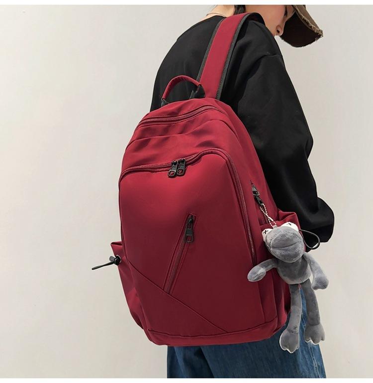 Einfarbiger Schulrucksack für Mittelschüler