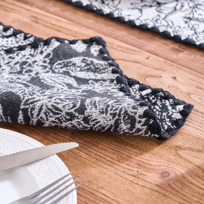 BEPAN Fabric Placemat Floral Jacquard Embroidered Vintage Royal Style Table Decor Heat Resistant Mat Home Decor Household Goods