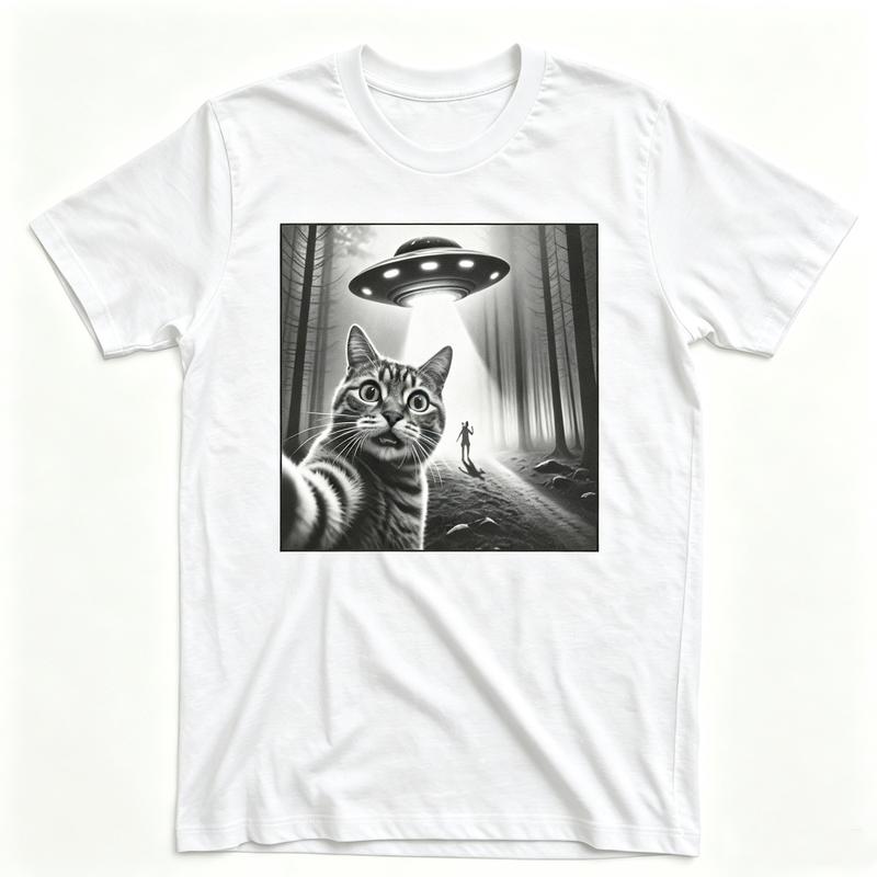 Cat Selfie Ufo Abduction Shirt Funny Alien Spaceship Novelty Vintage Graphic Tee Vintage Unisex Crew Neck Casual Short Tops