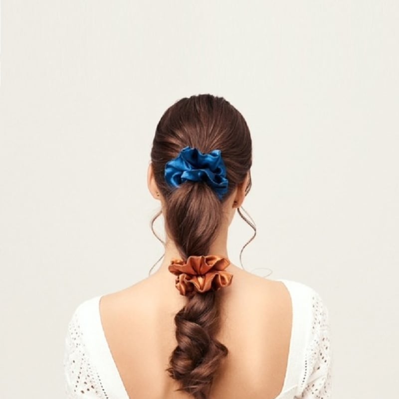 

SO`SALT Шелковая философия Обычный размер Резинка для волос SY3B112004 (86) Rust