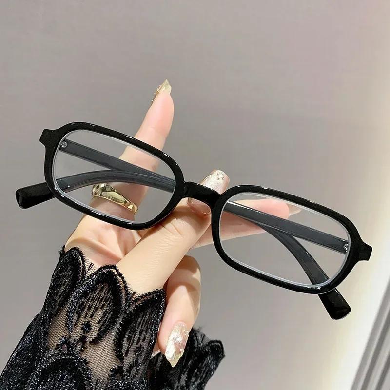 

Luxury Women Printed Presbyopia Glasses Fashion Square Small Frame Reading Glasses Ultra Light Anti-blue Light Farsightedness 3.5