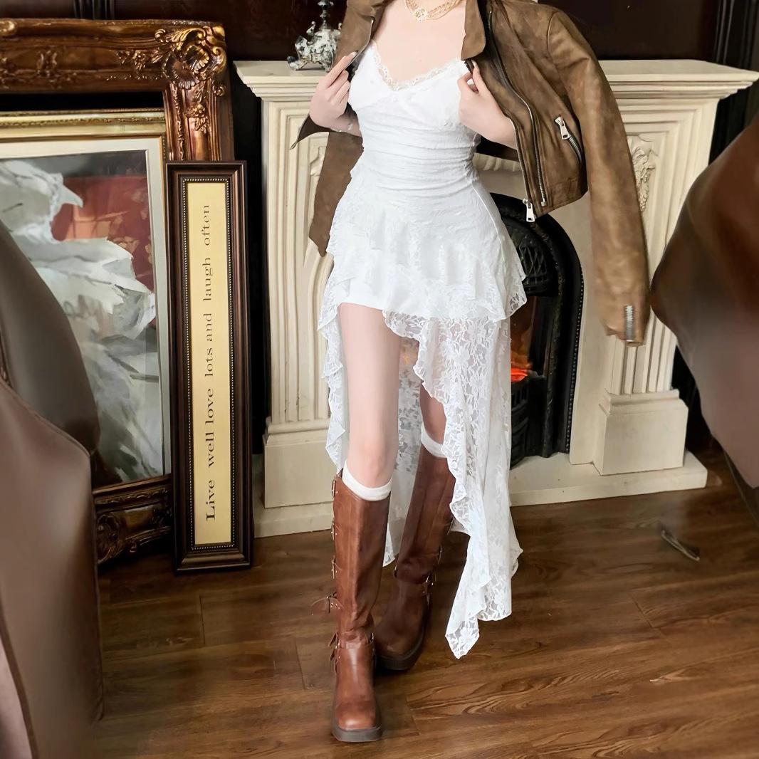 Summer new sexy Spice Girl style irregular skirt split design romantic lace slim and thin suspender skirt S белый