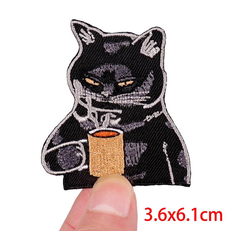 Horror Animal Butterfly Embroidered Patches Bear Cat Shark Patch Iron On Patches For Clothing Thermoadhesive Patches For Clothes