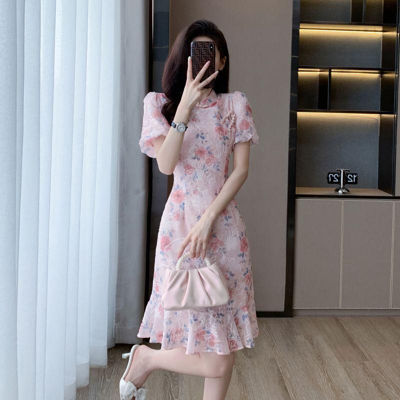 

Vintage-Inspired Summer Floral Chiffon Qipao Dress with Frog Button Waist-Cinching Design S 80-95 cm цветочный