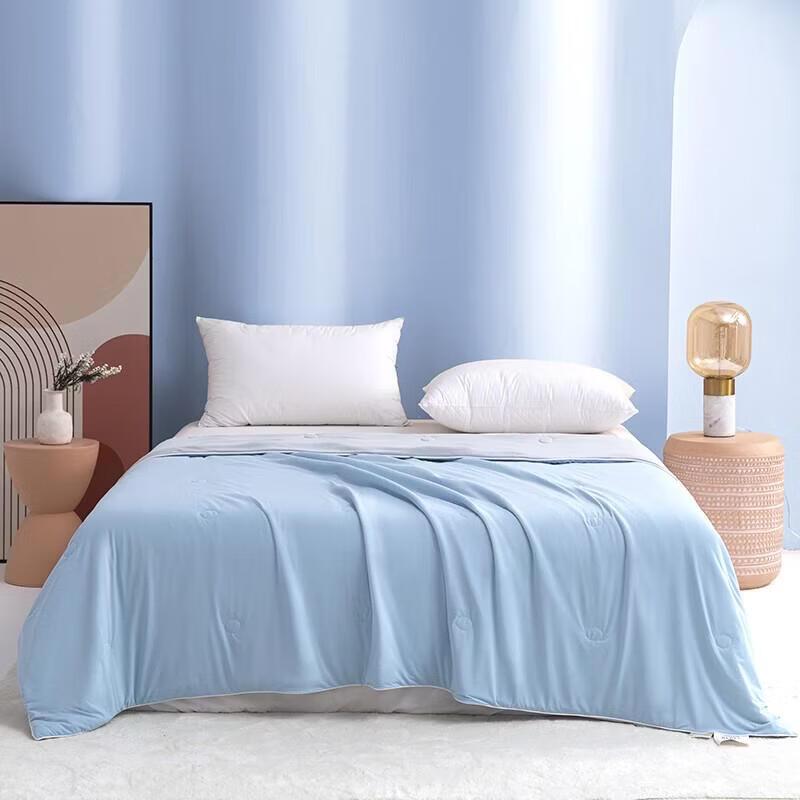 KINTHERI Cool-Touch Jelly Quilt