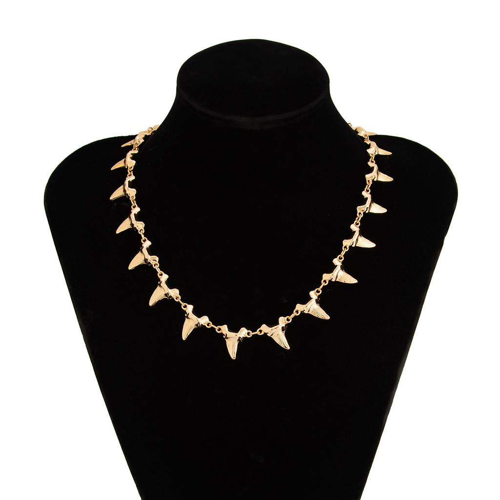 Mens Shark Tooth Necklace Versatile Personality High End Exaggerated Bracelet Hand Jewelry