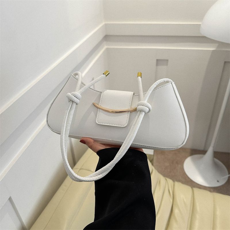 Easy To Carry Belt Buckle Handbag Summer Crossbody Bag Textured Shoulder Bag Minimalist Armpit Bag