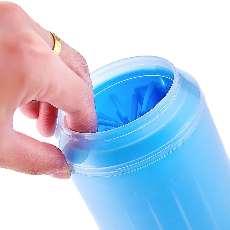 Pet Foot Cleaning Cup Soft Silicone Foot Cleaning Brush Portable Pet Dogs Towel Foot Washer Foot Cleaning Bucket Dog Accessories