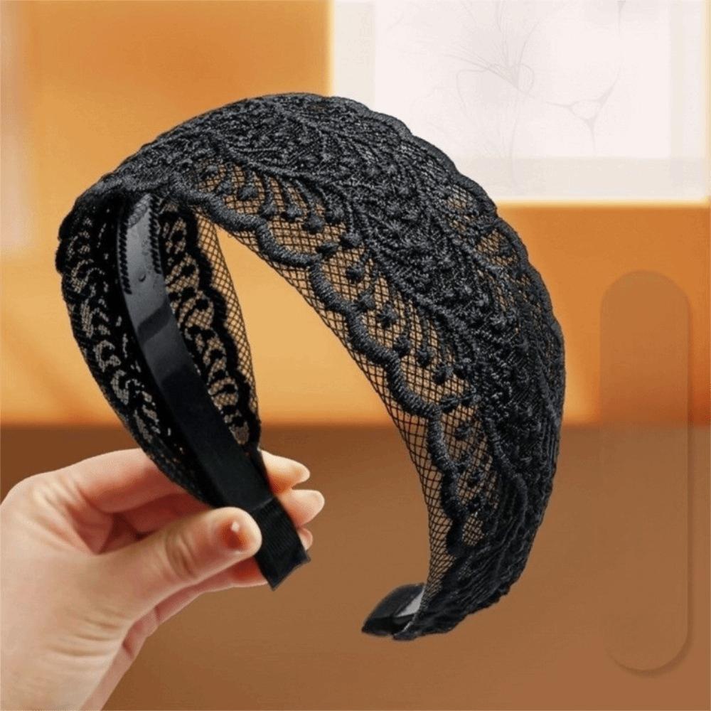 Korean Vintage Lace Hair Hoop Hollow Elegant Lace Hairband Head Wrap Hair Accessories Anti Slip Women's Wide Headband Wash Face