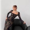 Vestido Longo Bodycon Preto de Manga Comprida para Mulher com Decote Quadrado e Renda