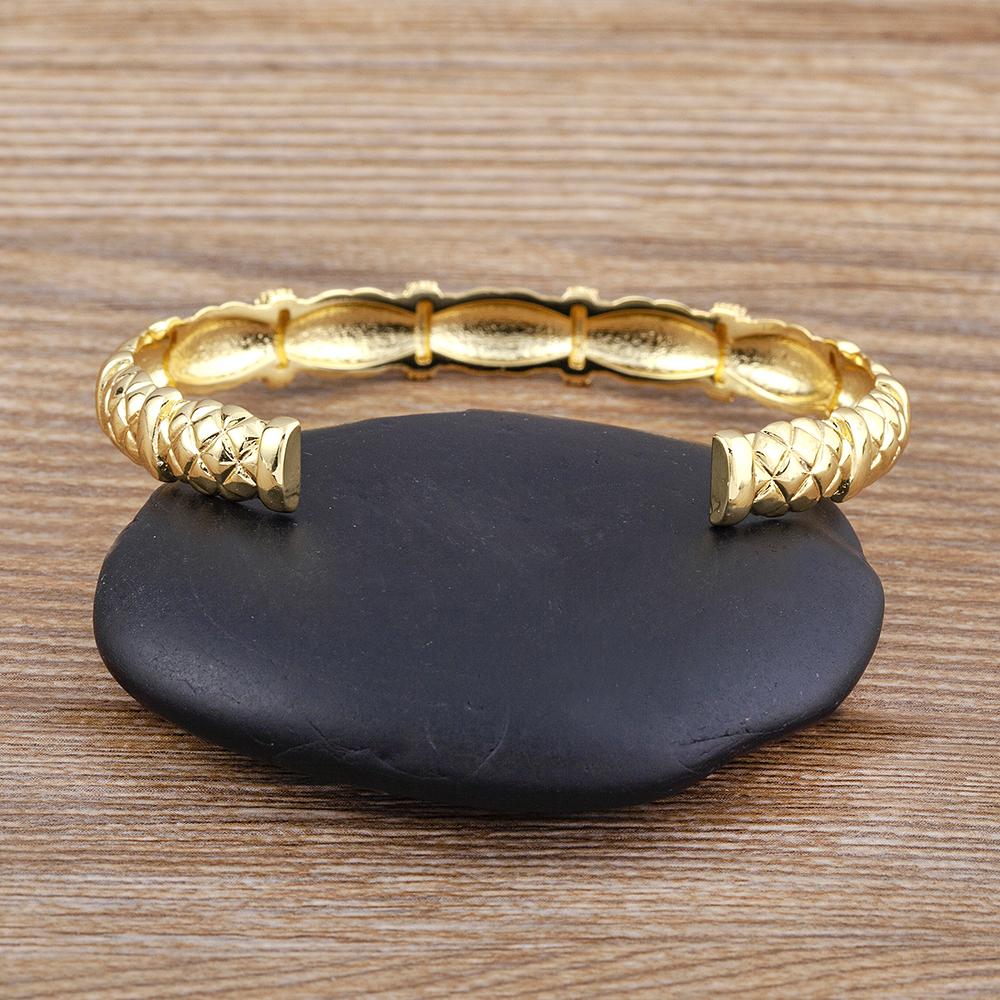 Nidin Hot Fashion Gold Plated Open Bangle Jewelry for Woman Shine Zircon Charm Adjustable Bracelet Party Wedding Brand Gift