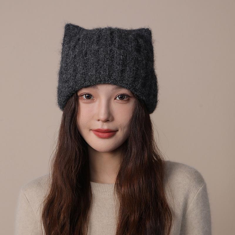 

Cute Cat eared Woolen Hat for Women Thickened Plush Ear Protecting Hat for Autumn and Winter Versatile Knitted Hat Big Head Circumference M (55-60cm)
