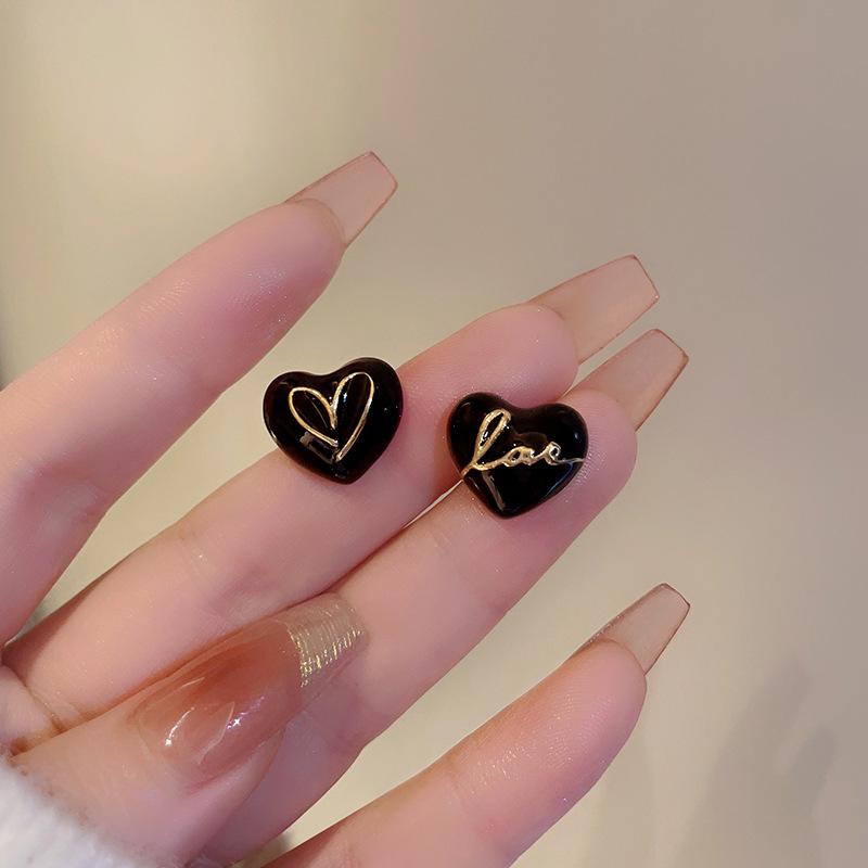 

Drops Glaze Love Earrings Female Light Luxury Advanced Sense of Earrings Light Luxury Advanced Sense of Asymmetric Peach Heart Shaped Earrings